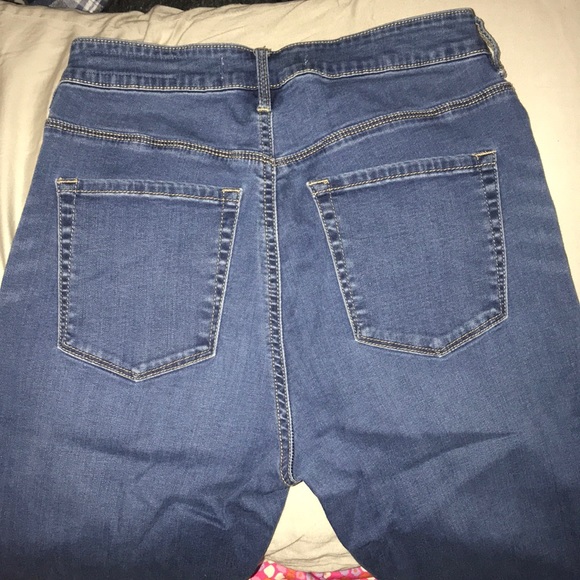 Bullhead Denim - Picture 4 of 5